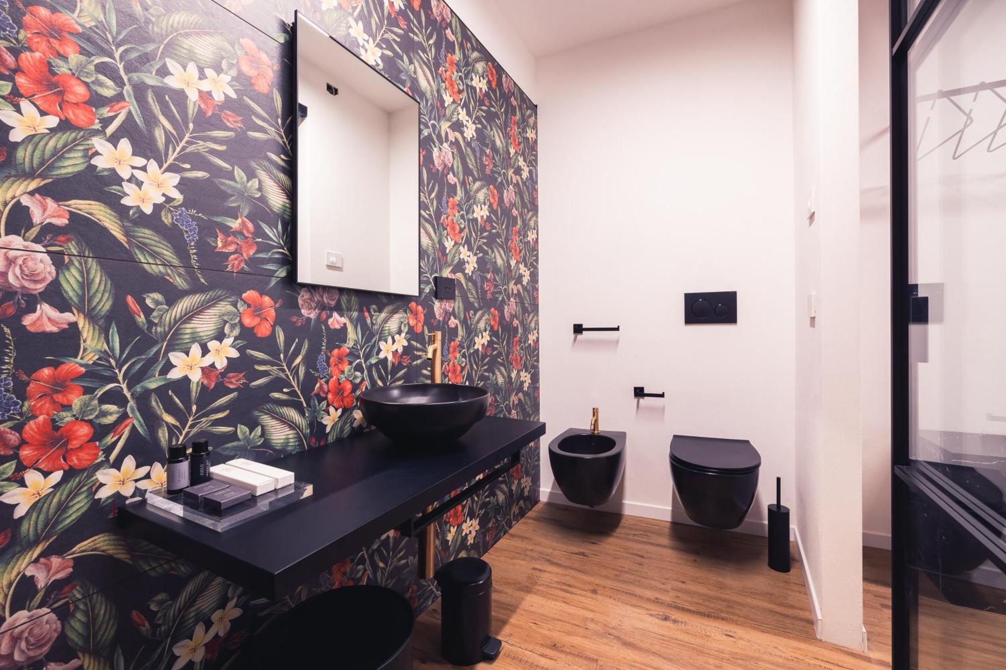 Suite Design & Spa 卢奇尼亚诺 外观 照片