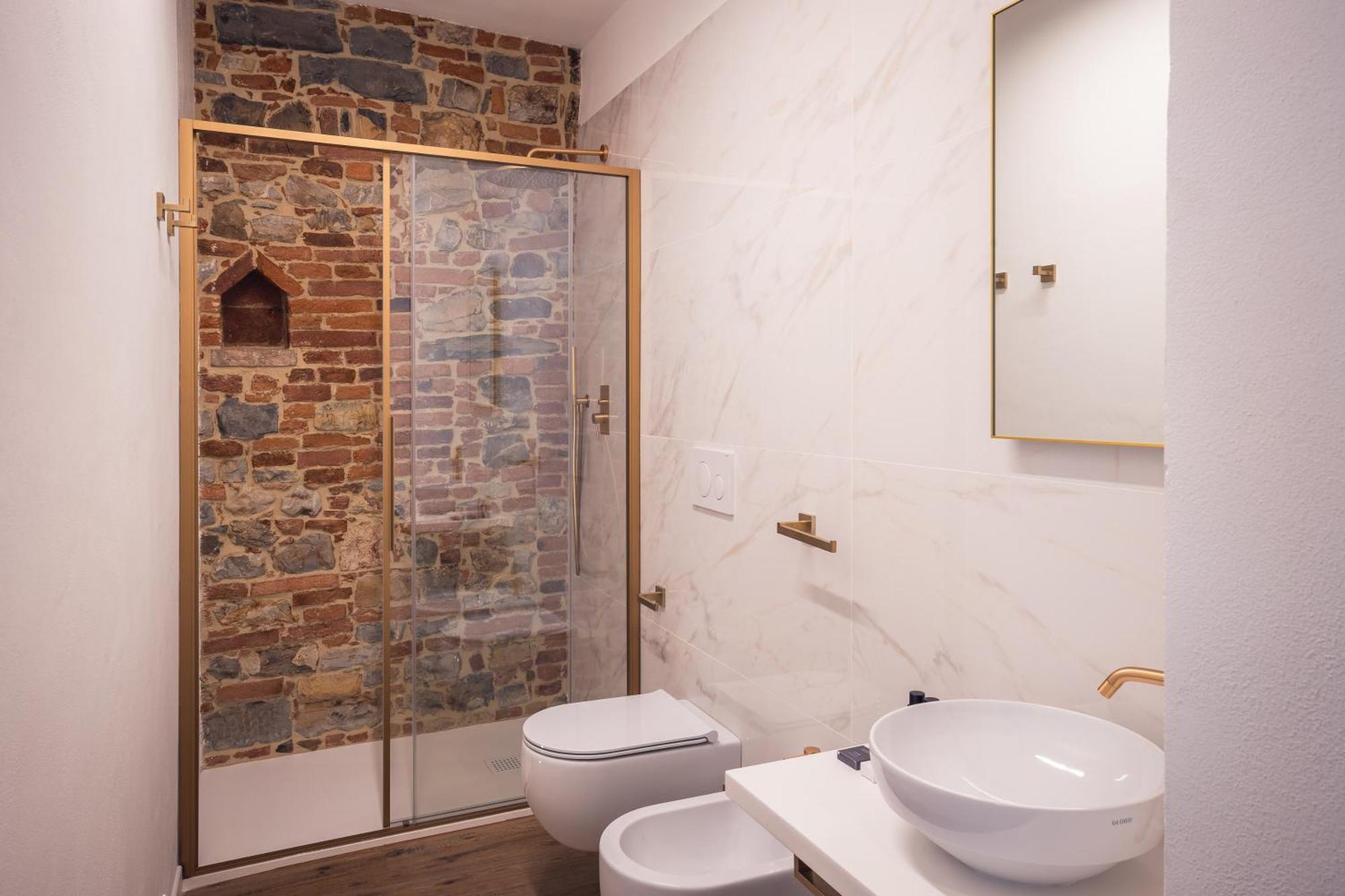 Suite Design & Spa 卢奇尼亚诺 外观 照片